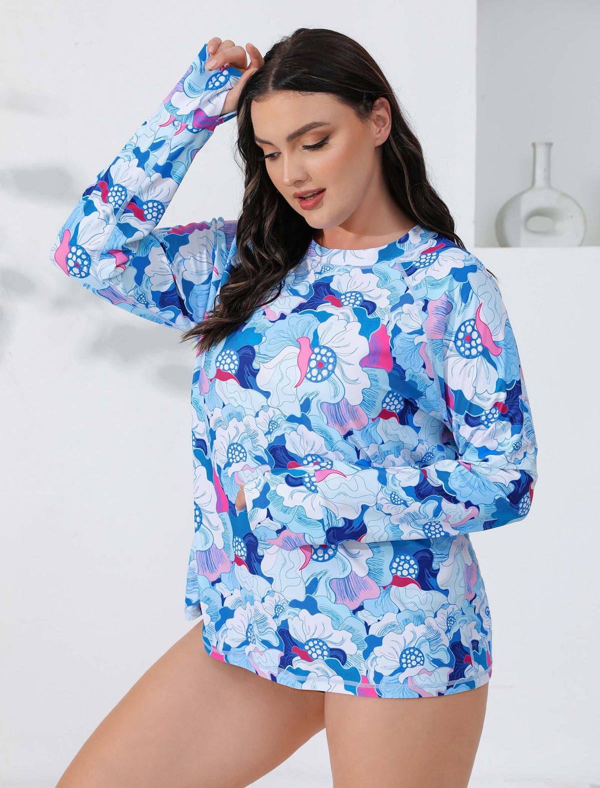Sea Spark Plus Size Long Sleeve Rash Guard Shirts with Thumb Holes