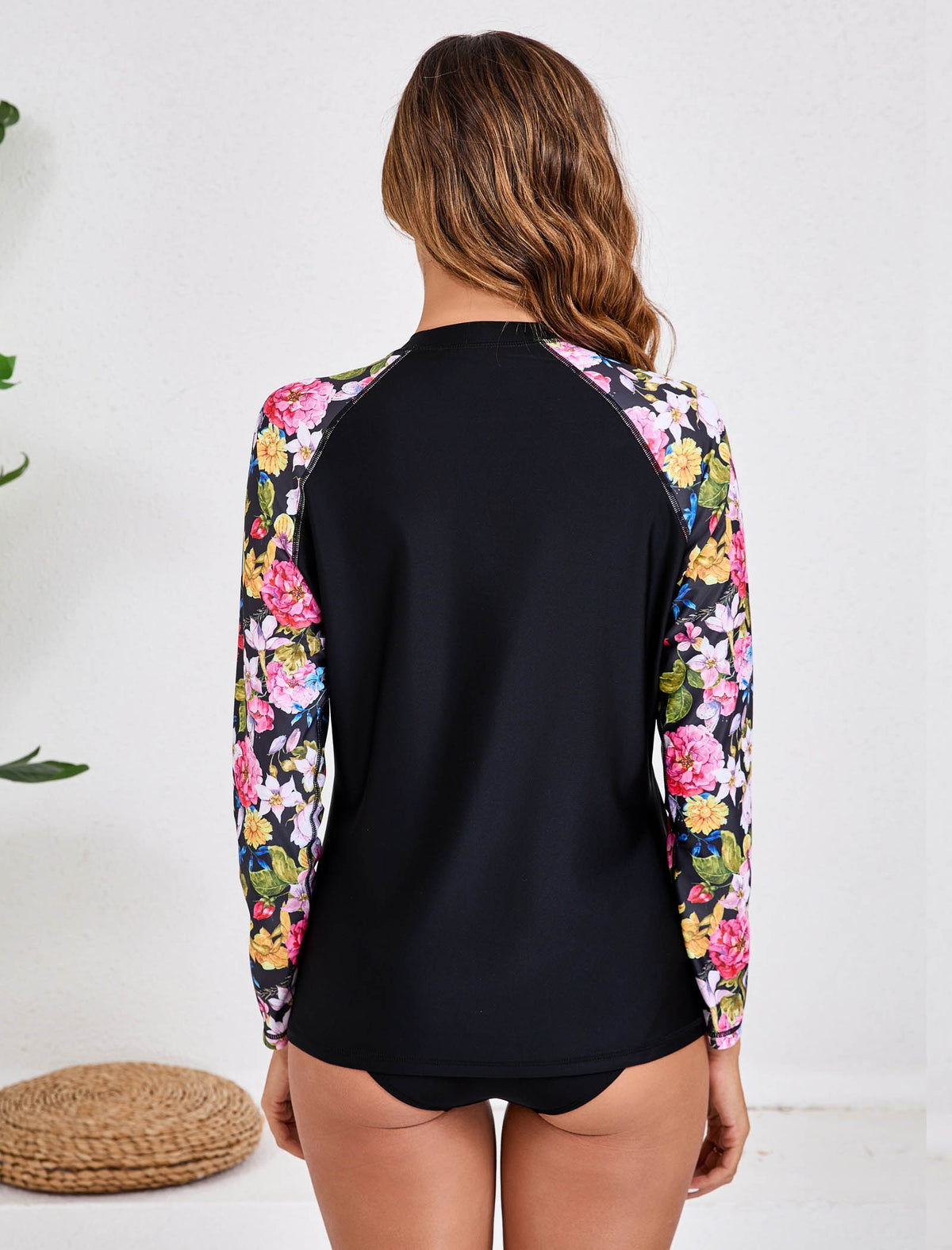 Sunny Drift Long Sleeve Rash Guard Shirts