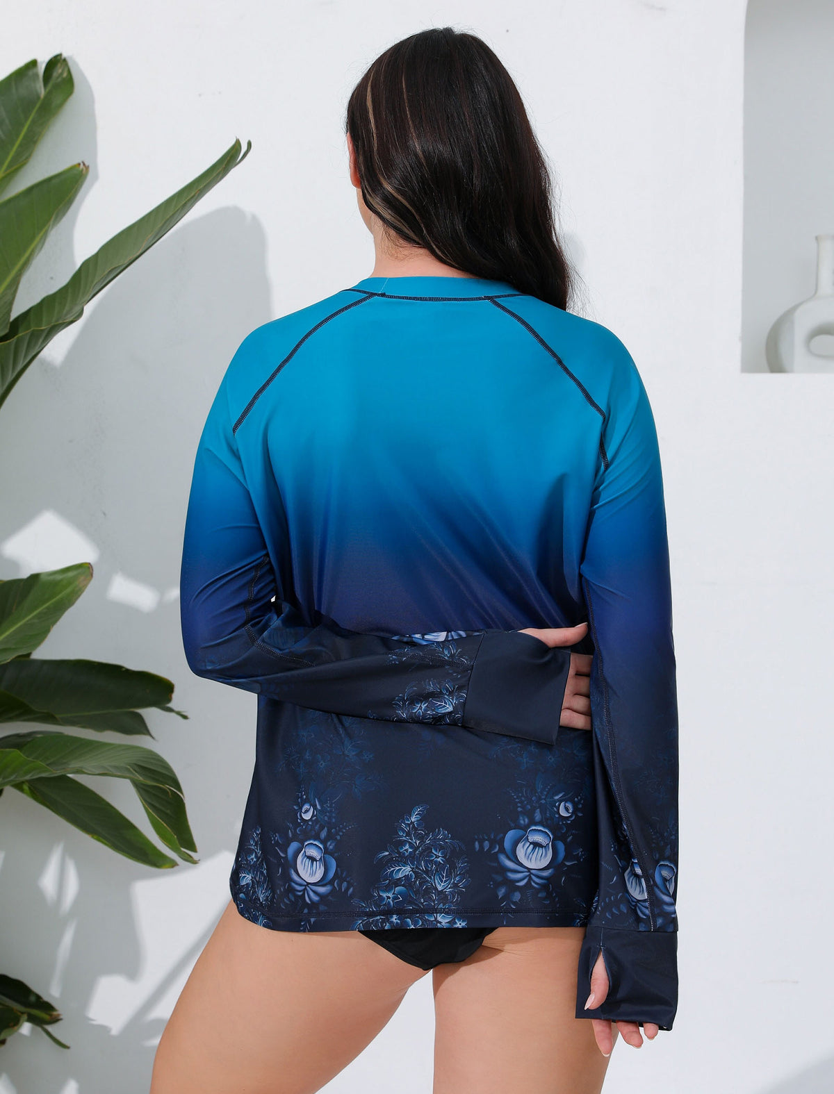 Sea Spark Plus Size Long Sleeve Rash Guard Shirts with Thumb Holes