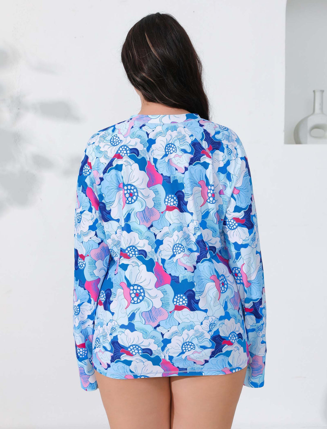 Sea Spark Plus Size Long Sleeve Rash Guard Shirts with Thumb Holes